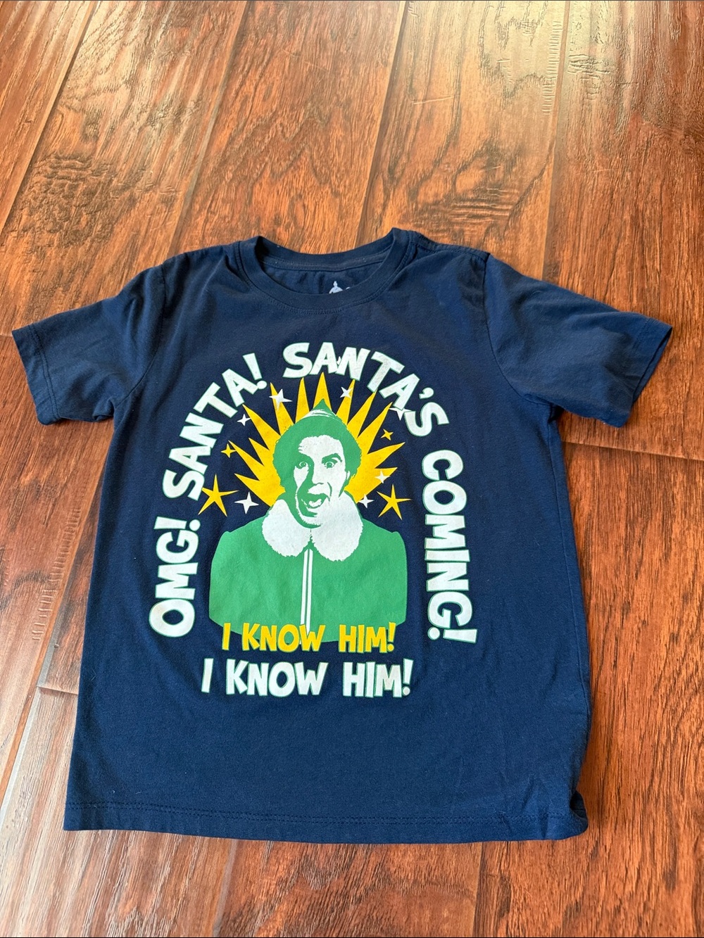 6/7 kids Buddy the Elf t shirt. Worn twice.